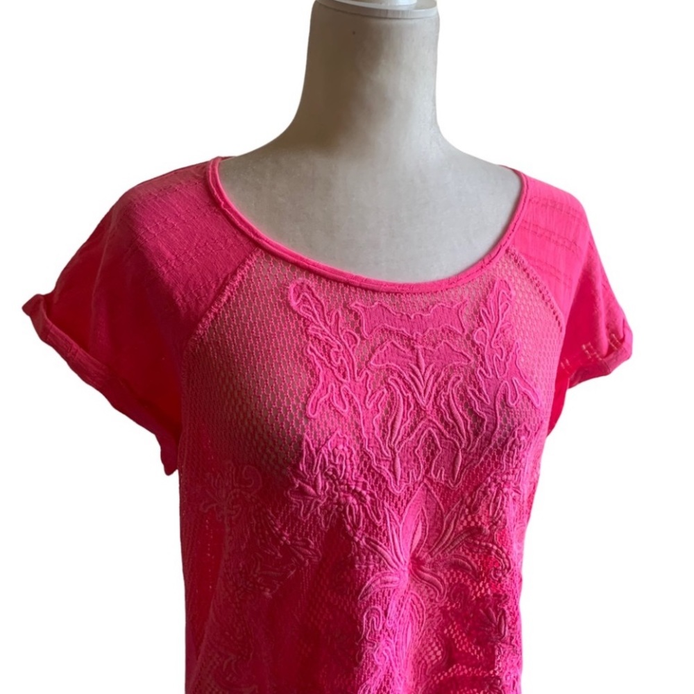 Lucky Brand Neon Pink Rolled Sleeve Mesh T-shirt size Small - Picture 5 of 5